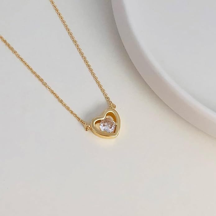 Heart Necklace for Women Gold/Silver Plated Trendy Heart Choker Lover Pendant Hypoallergenic Fashion Gold/Silver Necklace for Women Love Jewelry Gift for Women Girlfriend