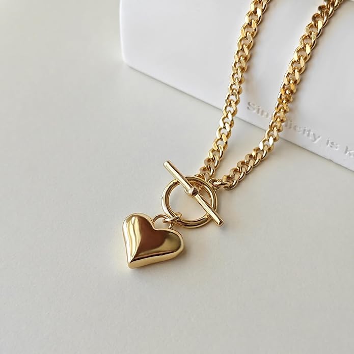 Zeffy Cute Heart Necklace 18k Gold/Silver Plated Tiny Heart Pendant Choker Necklaces Gold Love Heart Chain Necklace for Women Dainty Gold Jewelry Valentines Day Gifts for Women Girls Teen Girls