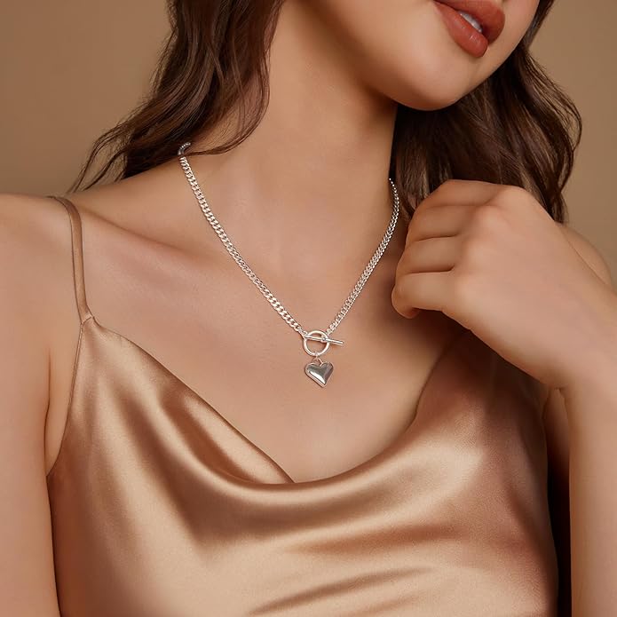 Heart Necklace for Women Gold/Silver Plated Trendy Heart Choker Lover Pendant Hypoallergenic Fashion Gold/Silver Necklace for Women Love Jewelry Gift for Women Girlfriend