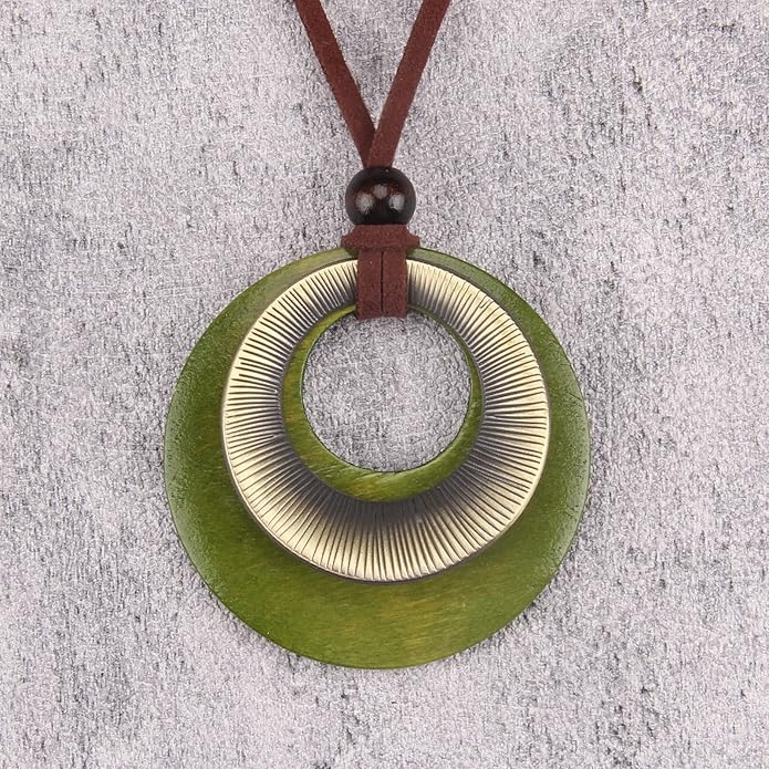 Boho Leather Necklace Women Bohemian Brown Circle Pendant Necklace Choker Long Necklaces for Women Boho Ring Large Pendant