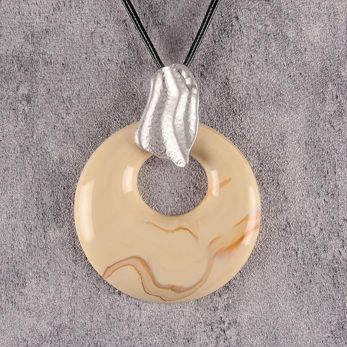 Boho Leather Necklace Women Bohemian Brown Circle Pendant Necklace Choker Long Necklaces for Women Boho Ring Large Pendant