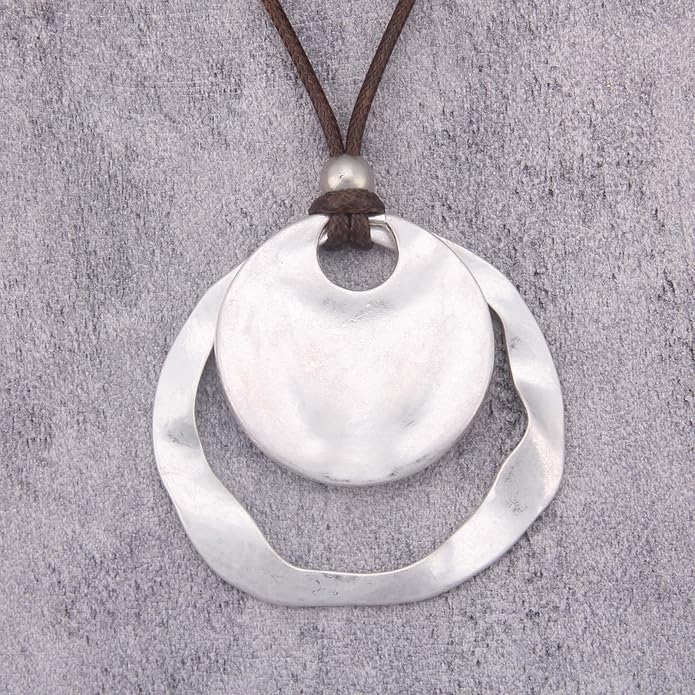 Boho Leather Necklace Women Bohemian Brown Circle Pendant Necklace Choker Long Necklaces for Women Boho Ring Large Pendant