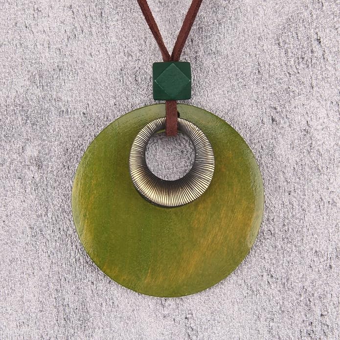 Boho Leather Necklace Women Bohemian Brown Circle Pendant Necklace Choker Long Necklaces for Women Boho Ring Large Pendant