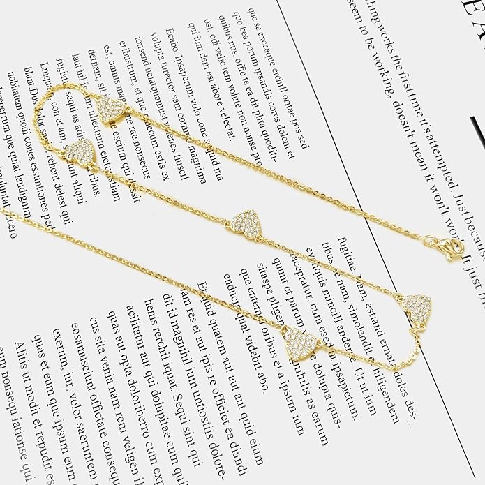 Cute Heart Necklace for Women Gold/Silver Plated Heart Pendant Choker Necklaces Tendy Love Heart Chain Necklace Dainty Gold/Silver Necklace Jewelry Gifts for Women