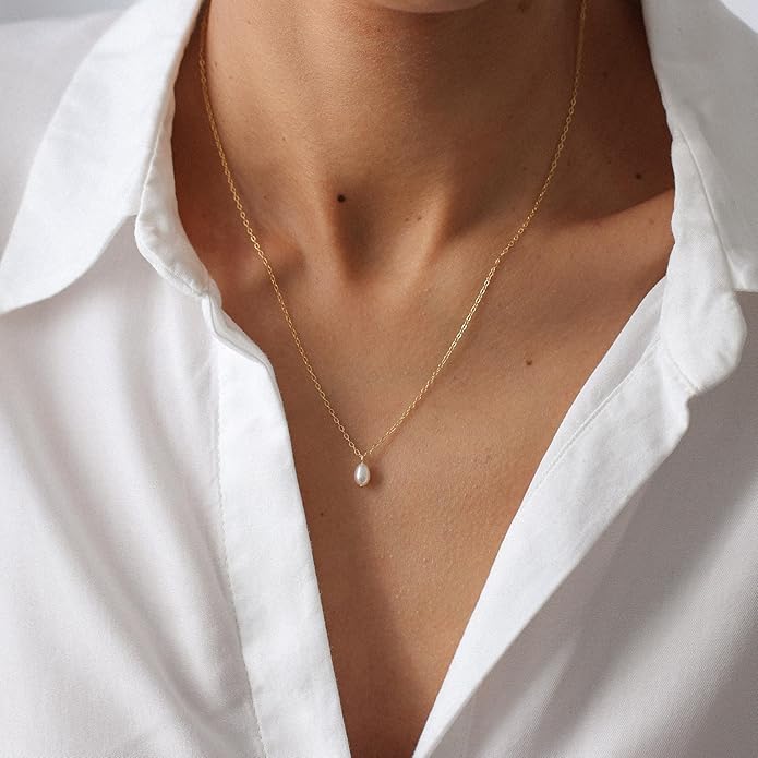 Pearl Necklaces for Women Trendy, 14k Gold Plated Dainty Necklace Simple Pearl Drop Single Charm Pendant Necklace Birthday Wedding Gifts Gold Jewelry for Women