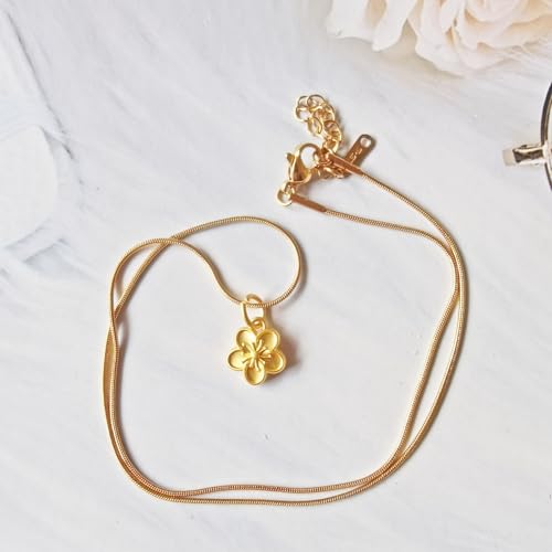 Xeahung 20 Pcs Double Sided Flower Charms Bulk for Jewelry Making Gold Flower Pendant for Bracelet Necklace Earrings Keychain DIY Crafts Crafting Christmas Birthday Gifts - color: Gold