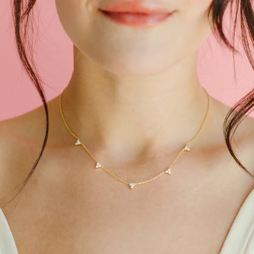 Mothers Day Gifts - Dainty Silver Gold Necklaces for Women Cute Station Choker Simulated Diamond Necklace Simple Layering CZ Necklace Trendy Jewelry Gifts - color: Gold, style: 5pcs Flower-Shaped CZ