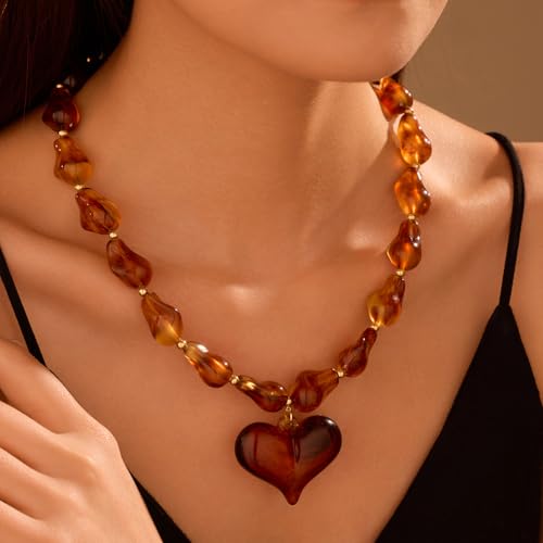 GZQ Chunky Gold Heart Necklace for Women, Resin Beaded Chain with Puff Heart Adjustable Clasp, Perfect for Daily Wear Party Date Streetwear Outfits Fashion Jewelry Gift - color: Brown