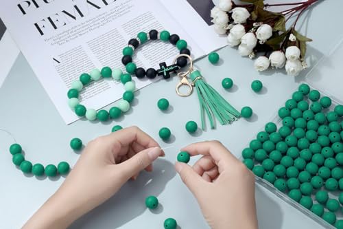 MAIBAOTA 120 Pcs Deep Green Silicone Beads - 15 mm Round Beads for Keychain, Pens, Bracelets, Necklaces - Bulk Pack with Boxed Kits - color: Deep green