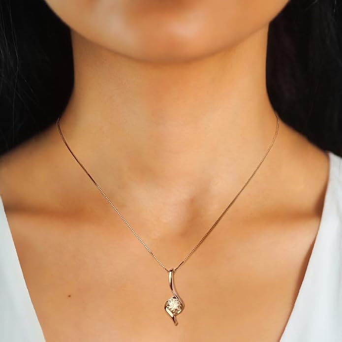 Chic 1 Carat Round Cut Diamond Necklace in 14K Gold Over Sterling Silver, Lightweight VVS1 D-Color Diamond Pendant, Luxurious Jewelry Gift for Women