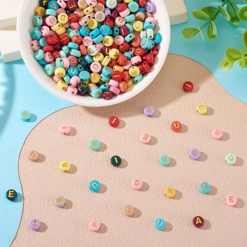 FASHEWELRY 500Pcs 7x3.5mm Flat Round Letter Beads Bulk Colorful Acrylic Beads with Golden Vowel Letter Bead Loose Spacer Alphabet Beads for Bracelets Earring Necklace Jewelry Making Supplies