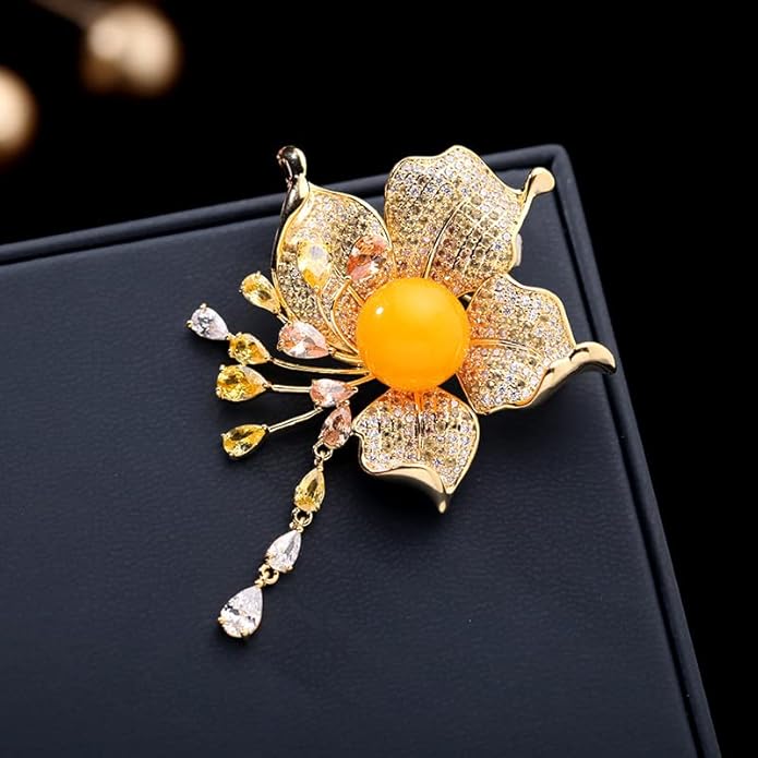 Flower Brooch for Women Rhinestone Flower Brooch Pins Floral Brooches Jewelry Gift for Mom Wife