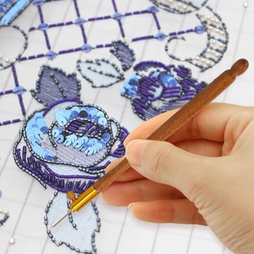 Tambour Hook with 3 Needles Wood Handle Embroidery Crochet Hook Kit for Beading Sequins DIY Sewing Accessories Needlework Tool Set Chain Stitch Embroidery Fabric Crafts Brown - color: Brown