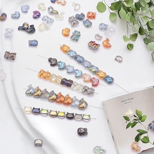 640pcs Shaped Animal Glass Beads for Jewelry Making, Shaped Cat/Rabbit/Duck/Bear/Dolphin Loose Spacer Beads for DIY Supplies Bracelets Necklaces Earrings - color: Animal style
