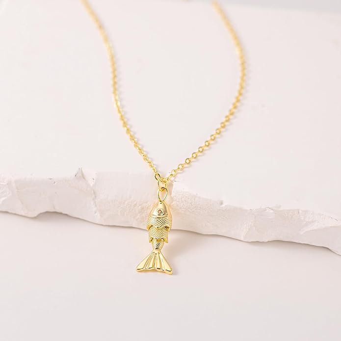 14K Gold Plated Dainty Pendant Butterfly Bead Boot Bee Baseball Flower Compass Airplane Heart Hummingbird Tree Necklace Simple Jewelry Gift for Women