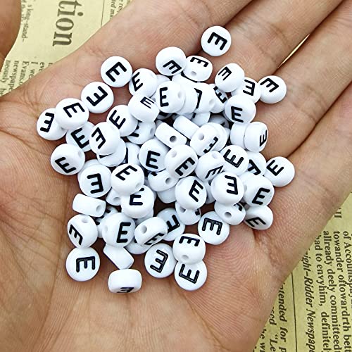 Amaney Vowel Letter Beads E 100pcs 7×4mm White Round Acrylic Black Alphabet for Jewelry Making - color: E