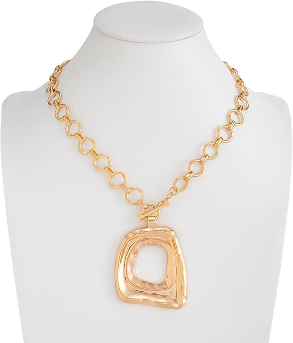 Chunky Gold Large Hollow Square Pendant Necklaces Bold Gold Irregular Geometric Square Pendant Statement Necklace Punk Hip-Hop Fashion Creative Jewelry Accessories for Women