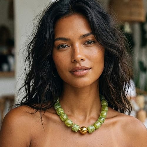 Mchic Colorful Beaded Choker Necklace for Women: Boho Large Square Acrylic Beaded Necklace Stainless Steel Adjustable Surfer Beach Strand Necklaces Summer Handmade Jewelry Gift for Women - color: Green