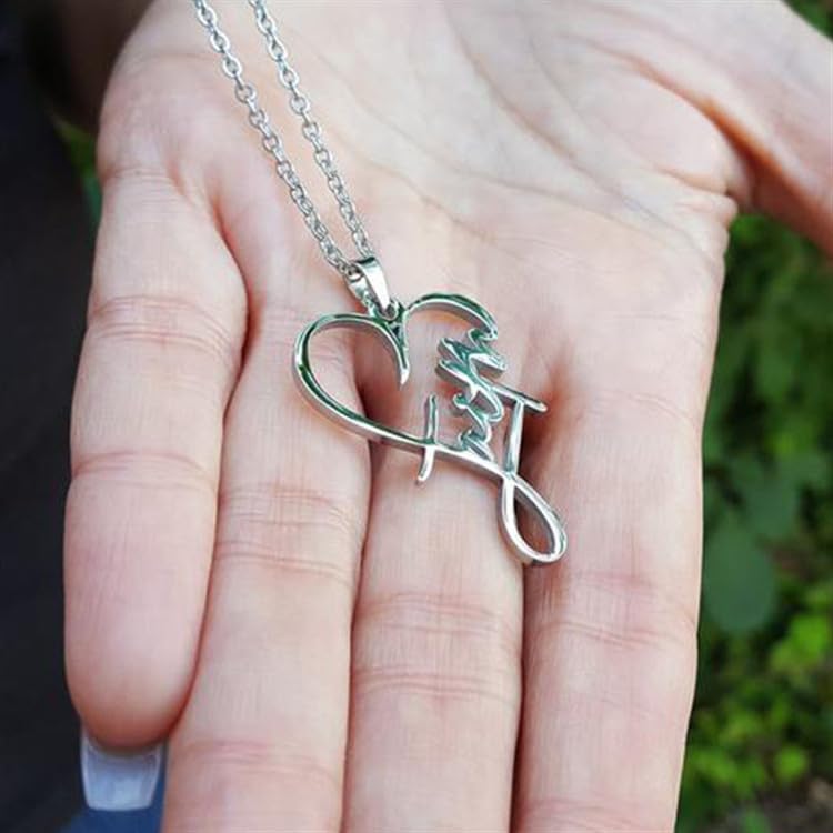 Yocoyee Stainless Steel Faith Pendant Necklace Heart Shaped Word Letter Faith Positive Encouragement Memorial Necklace Gift for Women Friends - color: Silver