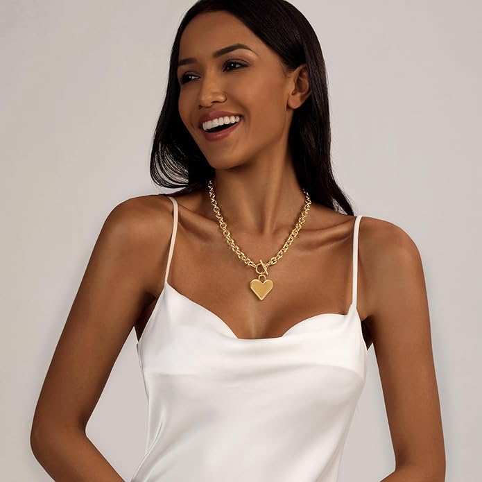 Heart Necklace for Women Gold/Silver Plated Trendy Heart Choker Lover Pendant Hypoallergenic Fashion Gold/Silver Necklace for Women Love Jewelry Gift for Women Girlfriend