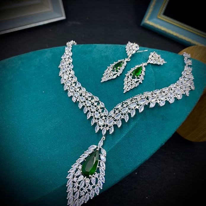 14K Gold Natural Crystal Jewelry Set for Women,Sparkling Wings Shape Crystal Pendant Necklace and Drop Earrings Set,Fashion Wedding Bridal Jewelry Set