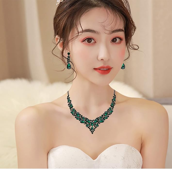 CSY 4 Pcs/Set Austrian Crystal Necklace Earrings Bracelet Ring Bridal Jewelry Sets for Brides Wedding Party Costume Accessories Gifts for Women