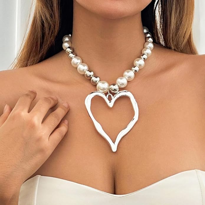 Y2k Large Heart Necklaces for Women Chunky Love Pearl Ball Beads Choker Necklaces Exaggerated Big Hollow Heart Pendant Necklace Statement Jewelry Gifts