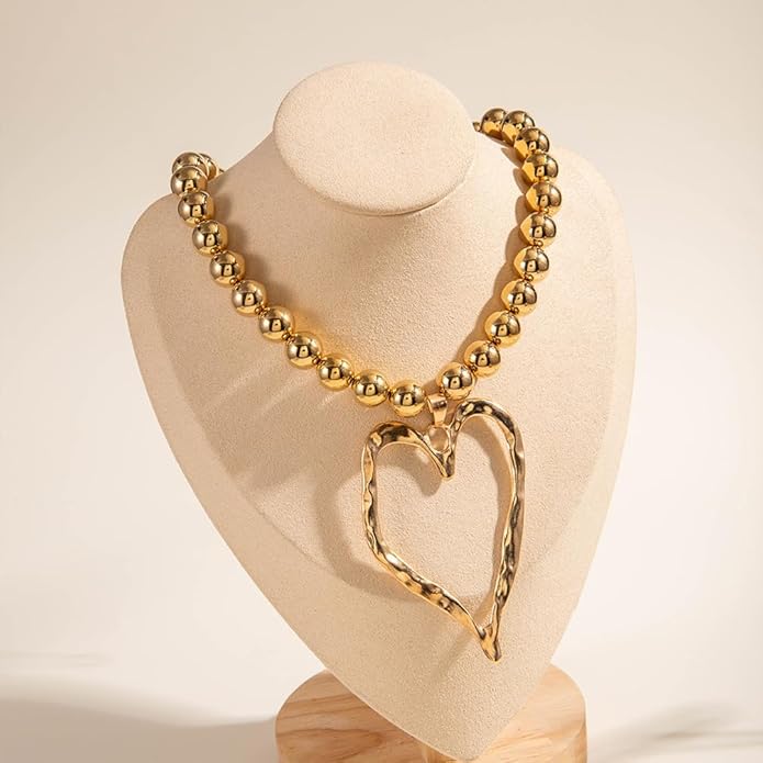 Unique Big Chunky Gold Heart Beads Necklace for Women, Charm Large Thick Hollow Love Heart Pendant Beaded Chain Choker Necklaces Party Y2K Jewelry Gift