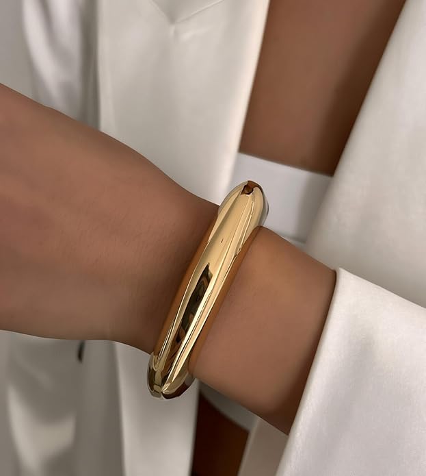 SAMOCO 3Pcs Chunky Gold Bangle Bracelets for Women Trendy Wide Wrist Cuff Bracelets Stack Statement Bangle Fashion Gifts