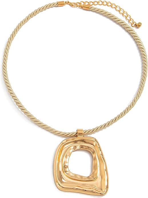 Chunky Gold Large Hollow Square Pendant Necklaces Bold Gold Irregular Geometric Square Pendant Statement Necklace Punk Hip-Hop Fashion Creative Jewelry Accessories for Women