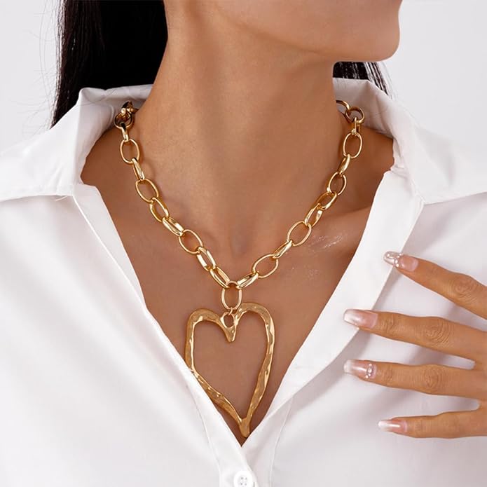 Bold Big Chunky Gold Heart Necklace for Women, Unique Large Thick Hollow Love Heart Pendant Chain Choker Necklaces Punk Party Prom Y2K Jewelry Gifts