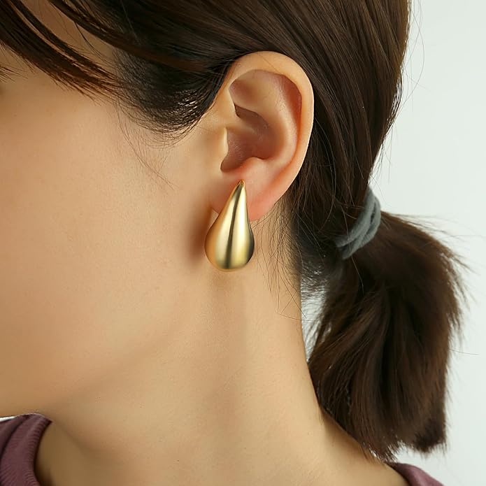9 Pairs Chunky Gold Earrings Set for Women Trendy Lightweight Gold Plated Hoop Earrings Hypoallergenic Jewelry