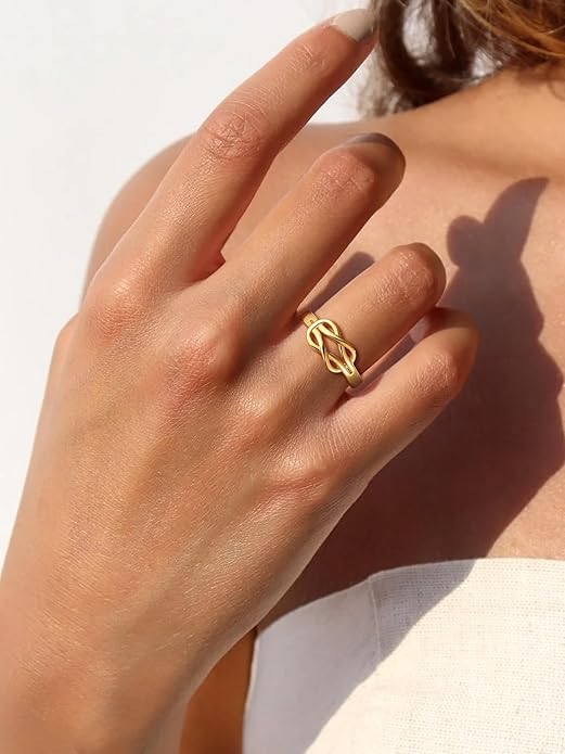 Suplight 925 Sterling Silver Ring Simple Infinity Knot Wedding Band Rings Love Knot Promise Ring for Women Size 4-12(with Gift Box)