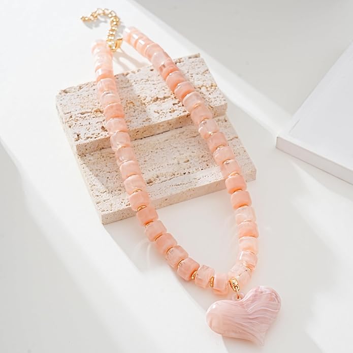 Large Acrylic Heart Necklaces for Women Chunky Puffy Heart Pendant Necklace Exaggerated Statement Love Beaded Choker Necklace Jewelry