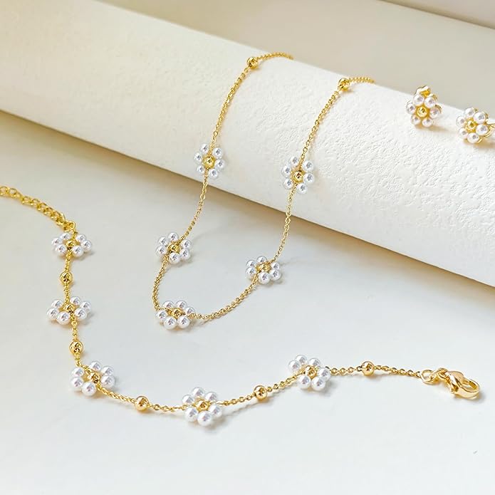 Zeffy Gold Pearl Necklace for Women, Dainty 14K Gold/Silve Plated Layered Pearl Choker Pearl Earrings Pearl Bracelets Wedding Trendy Gold Jewelry Set for Women Gifts