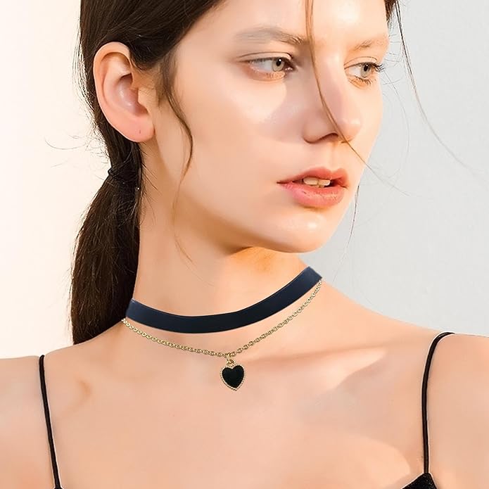 Heart Necklace Valentines Day Gifts for Her, Black Heart Choker Necklace Red Ribbon Choker Love Jewelry as New Year Gifts, Red Velvet Chocker Vintage Jewelry as Birthday Gift for Women