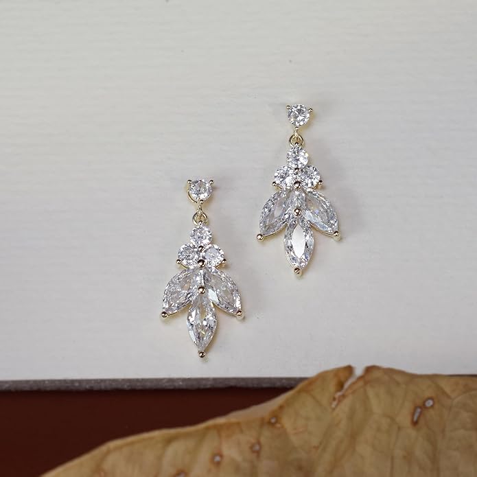 UDYLGOON Sparkling Bridal Jewelry Set for Bride & Bridesmaids, Imitation Cubic Zirconia Necklace, Earrings, Bracelet - Real Gold Plated, Hypoallergenic Gift for Her