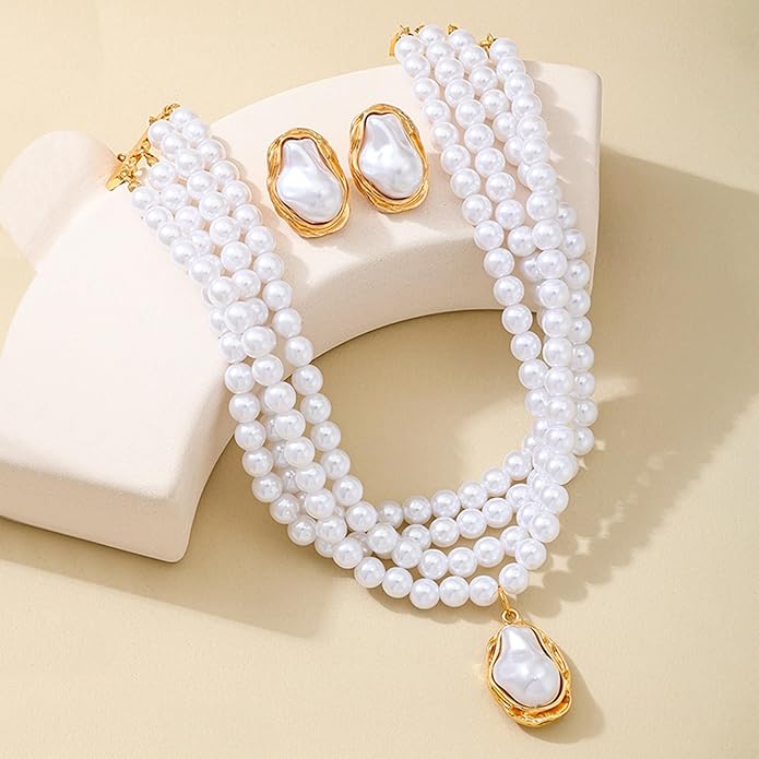 Chunky Pearl Necklaces for Women Gold Pearl Choker Necklace and Earrings Set Pearls Set Jewelry for Women