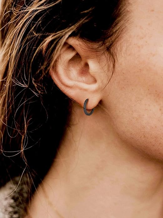 FaithHeart Sterling Silver Hoop Earrings for Women, Hypoallergenic Huggie Hoop Earrings Lightweight Small Cartilage Earrings Hoop Earring Dainty Everyday Earrings 6/8/10/12/14/15/16/18/20mm