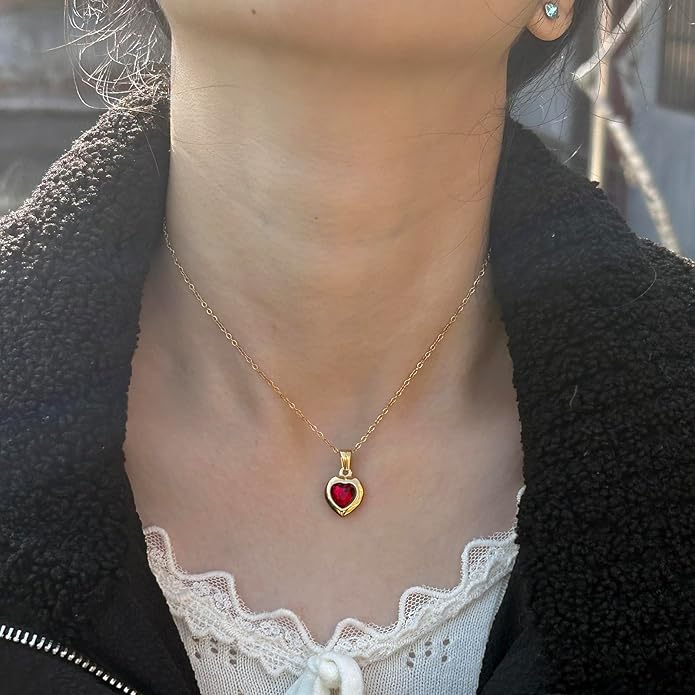 Cute Gold Heart Necklace for Women,18k Gold Plated Cubic Zirconia Charm Necklaces,Stainless Steel Women's Heart Stone Pendant Necklace for Women,16-18 Inches Adjustable Chain,Trendy Jewelry Gifts