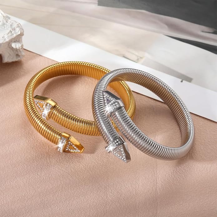 18K Gold Plated Bracelets for Women Gold Bangles for Women Chunky Bangle Bracelets for Women Bracelets Stack Tarnish Free Bangle Set of 3 for Women Accessories for Her Gifts