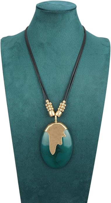 Boho Leather Necklace Women Bohemian Brown Circle Pendant Necklace Choker Long Necklaces for Women Boho Ring Large Pendant