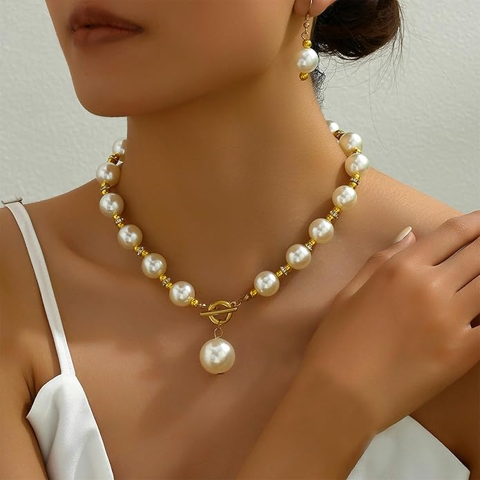 Chunky Pearl Necklaces for Women Gold Pearl Choker Necklace and Earrings Set Pearls Set Jewelry for Women
