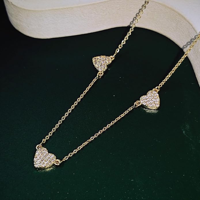 Cute Heart Necklace for Women Gold/Silver Plated Heart Pendant Choker Necklaces Tendy Love Heart Chain Necklace Dainty Gold/Silver Necklace Jewelry Gifts for Women