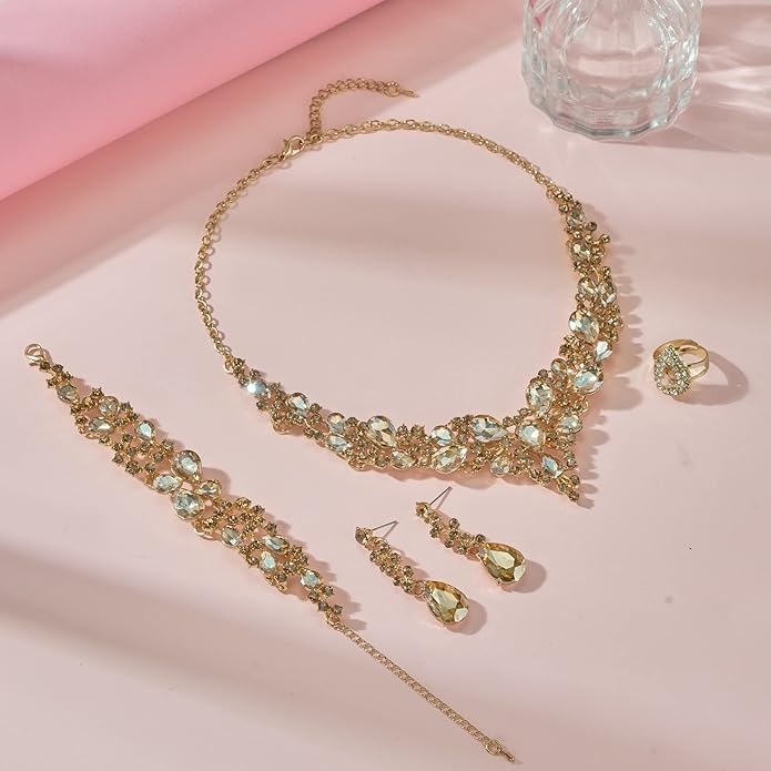 Crystal Bridal Wedding Jewelry Sets for Women Rhinestone Teardrop Crystal Statement Choker Necklace Drop Earrings Link Bracelets Rings Teardrop Jewelry Set for Brides Bridesmaids