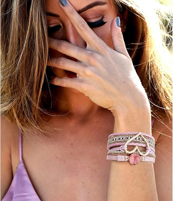 Suyi Multilayer Leather Wrap Bracelet Heart-Shape Wide Cuff Bracelets for Women