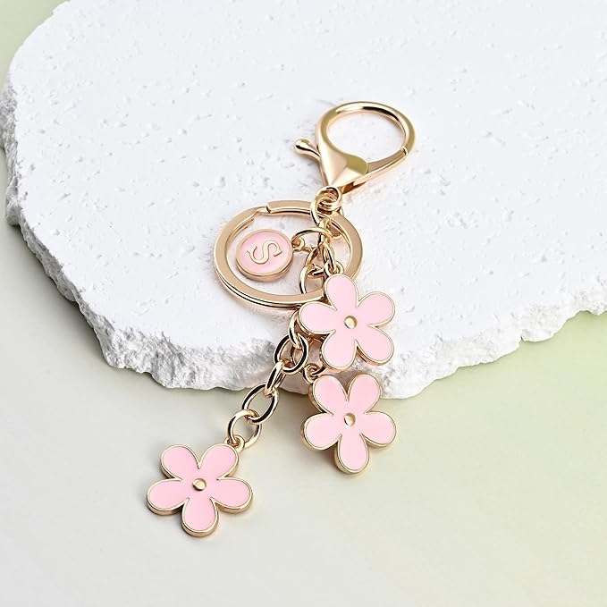 OUMILAN Initial Keychain Cute Flower Charms Keyring for Handbag Backpack–Personalized A-Z Letter Jewelry Gift for Women Girls