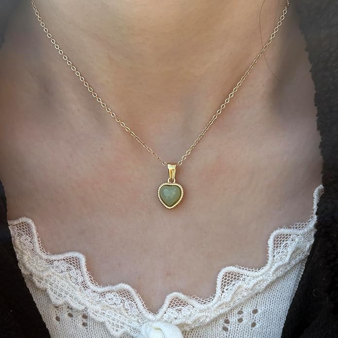 Cute Gold Heart Necklace for Women,18k Gold Plated Cubic Zirconia Charm Necklaces,Stainless Steel Women's Heart Stone Pendant Necklace for Women,16-18 Inches Adjustable Chain,Trendy Jewelry Gifts