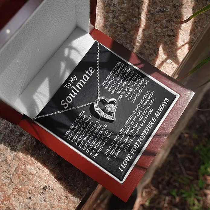 To My Beautiful Soulmate Necklace For Women, Necklace For Wife From Husband, Girlfriend Necklace From Boyfriend, Wife Birthday Gifts From Husband, Gifts Boxes For Women, Soulmate Necklace For Her