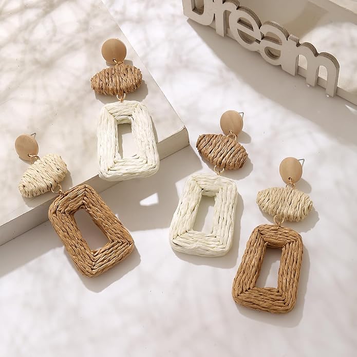 Handmade Raffia Hoop Earrings Statement Tropical Bohemian Straw Dangle Earrings Natural Rattan Vacation Style Round Earrings for Women Summer Beach Party Essential Jewelry